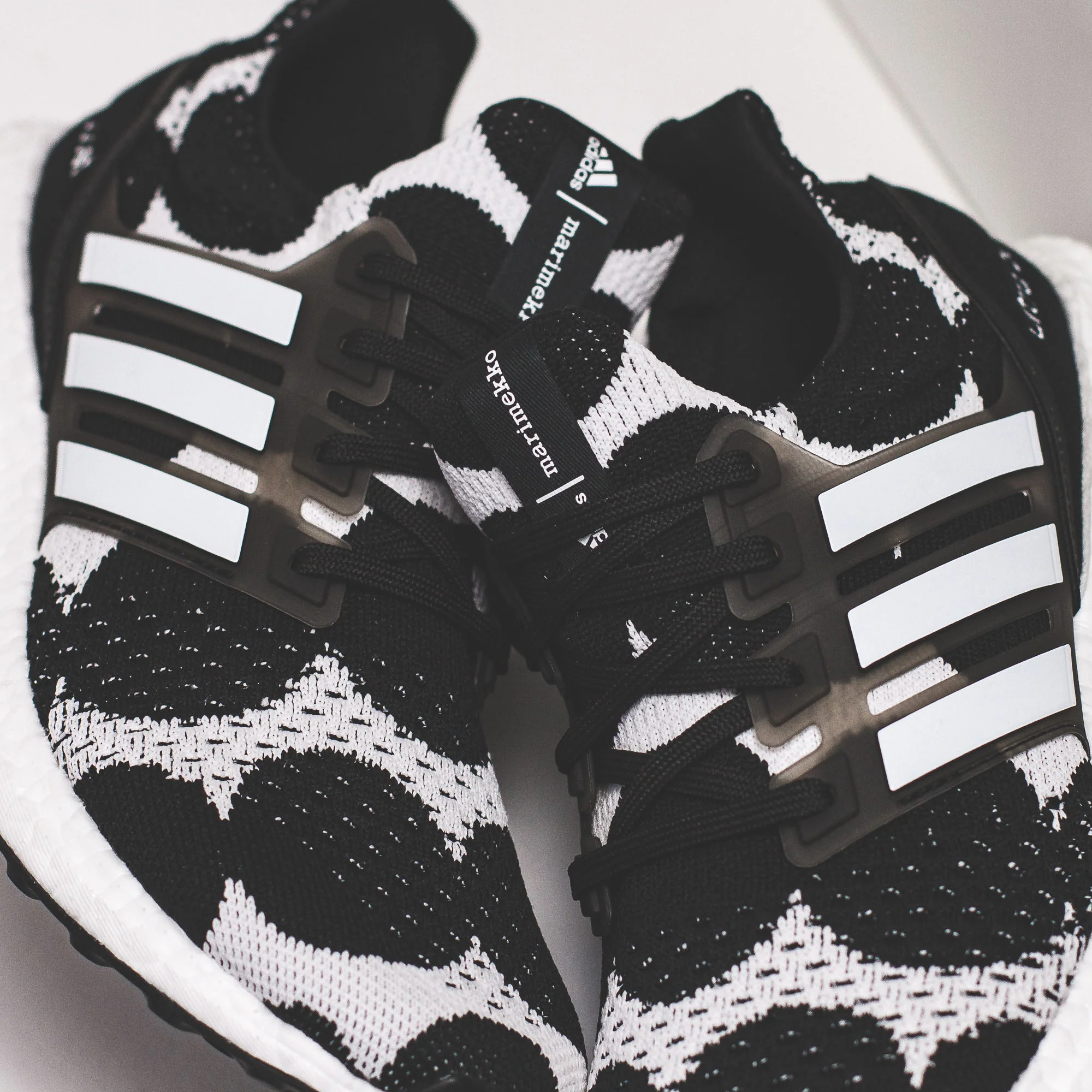 Adidas Running Women x Marimekko Ultraboost DNA Black White GZ8686 - Image 5