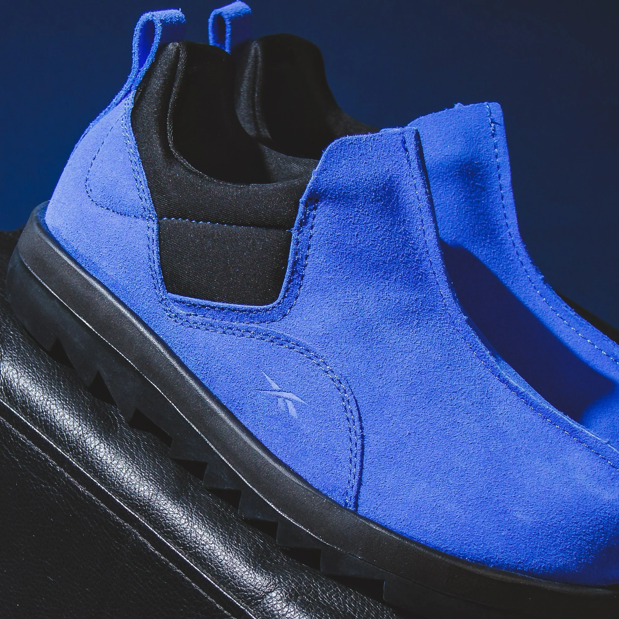 Reebok Classics Men Beatnik Moc Blue GX4480 - Image 4